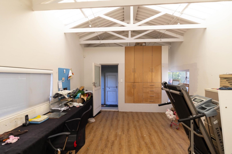3 Bedroom Property for Sale in Sandbaai Western Cape